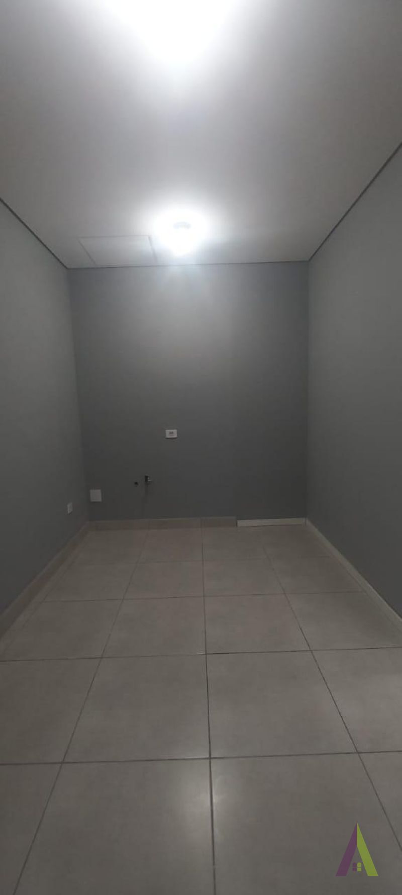 Salão Superior no Centro de São Roque!