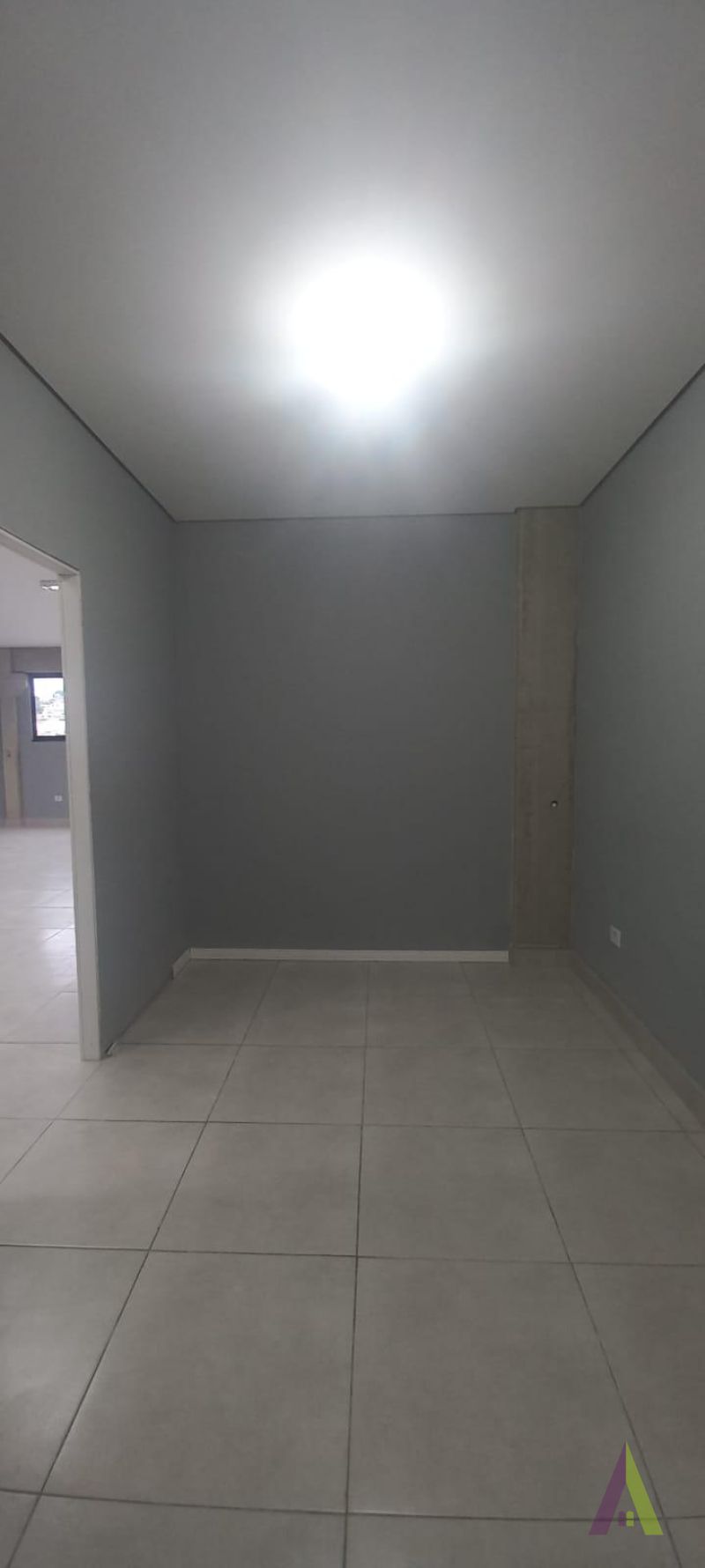 Salão Superior no Centro de São Roque!