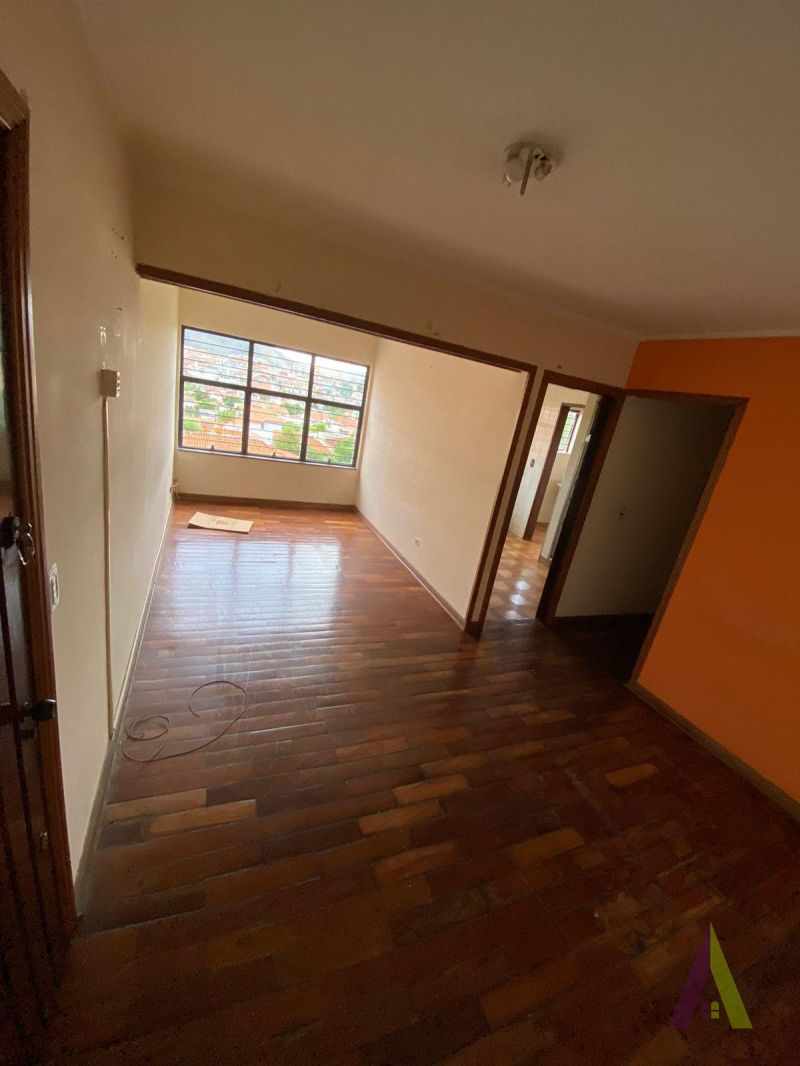 Apartamento Próximo ao Centro de São Roque!
