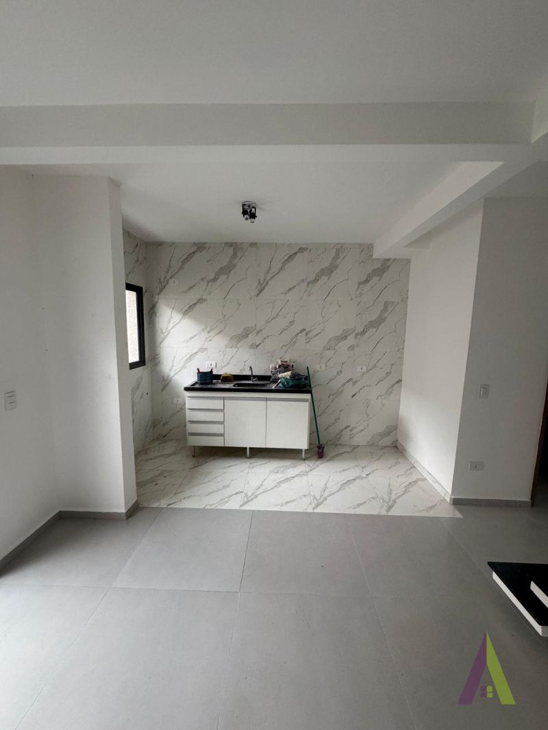 Sobrado Novo em Condomínio Fechado de São Roque!