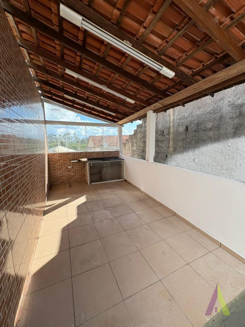 Oportunidade de Sobrado em Mairinque! 