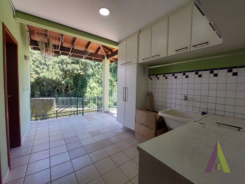 Casa Alto Padrão em Condomínio São Paulo II de Cotia!