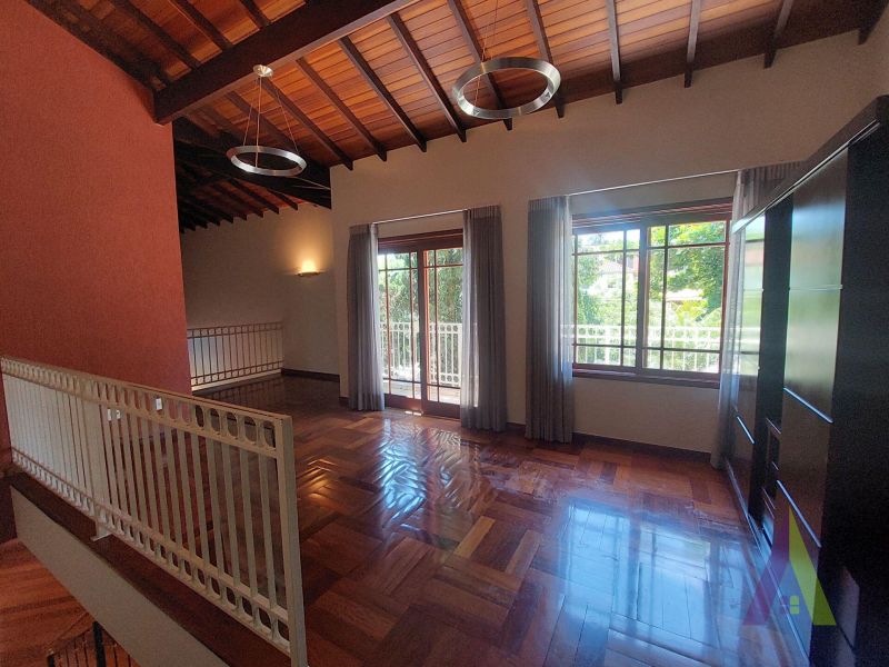 Casa Alto Padrão em Condomínio São Paulo II de Cotia!