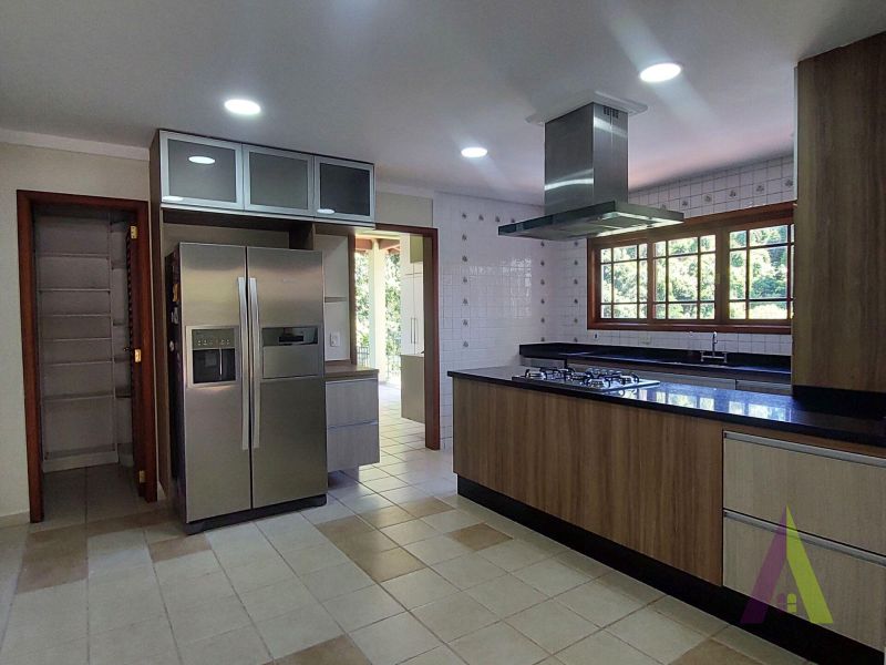 Casa Alto Padrão em Condomínio São Paulo II de Cotia!