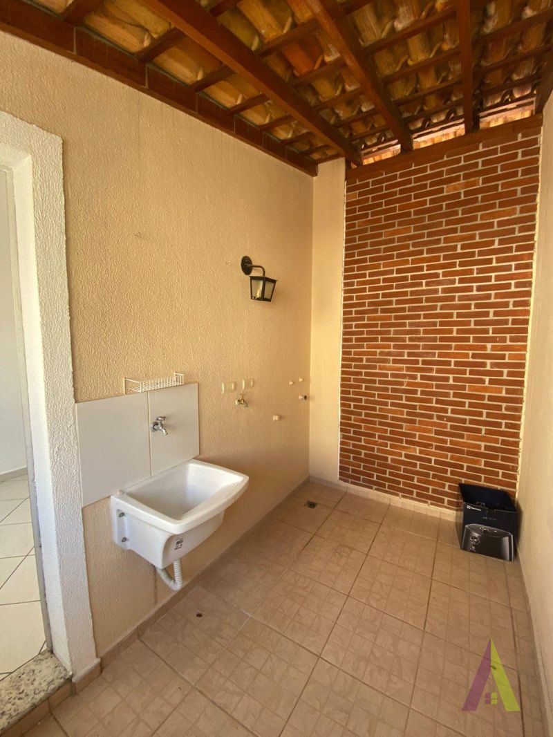 Apartamento em Bairro Tradicional em São Roque!