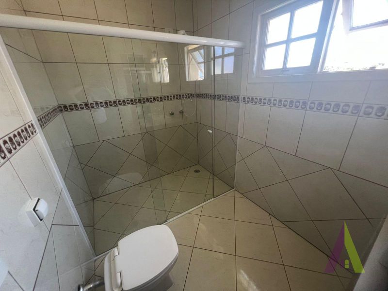 Sala Comercial em Bairro Tradicional em São Roque! 