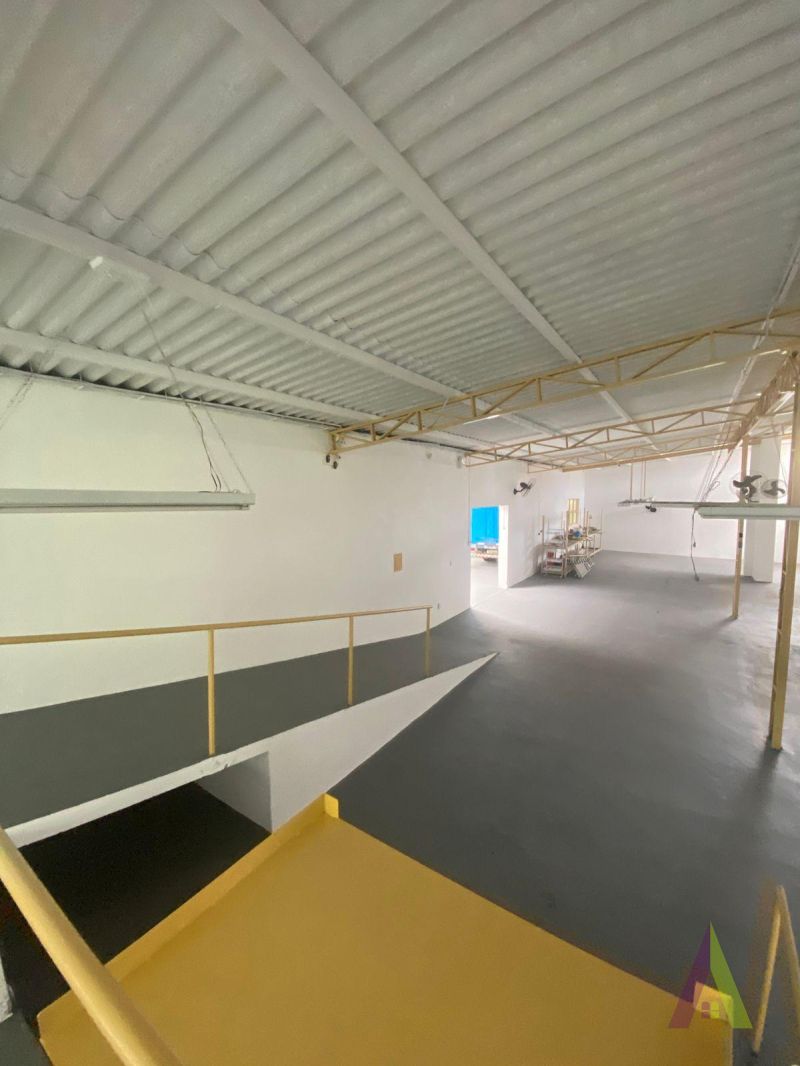 Galpão Industrial em Ponto Estratégico de São Roque!