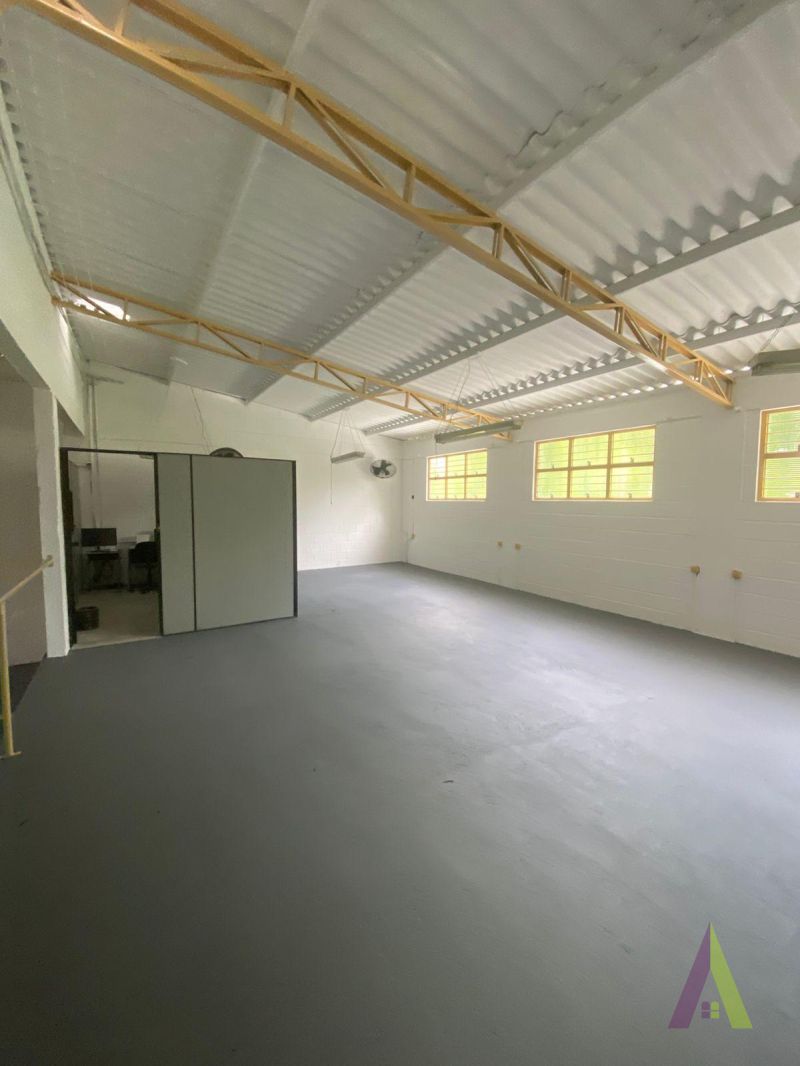 Galpão Industrial em Ponto Estratégico de São Roque!