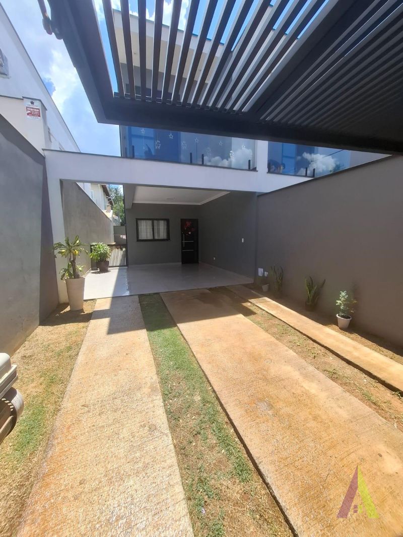 Sobrado em Bairro Tradicional em São Roque! 