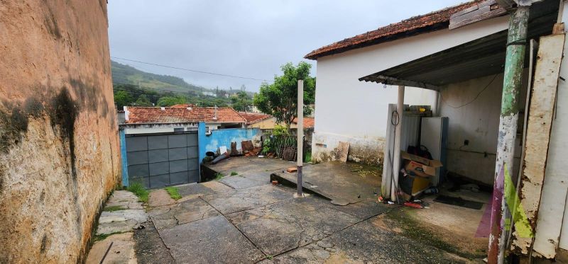 Casa Próximo ao Centro de São Roque!