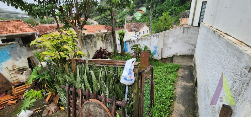 Casa Próximo ao Centro de São Roque!