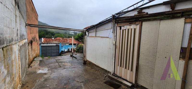 Casa Próximo ao Centro de São Roque!