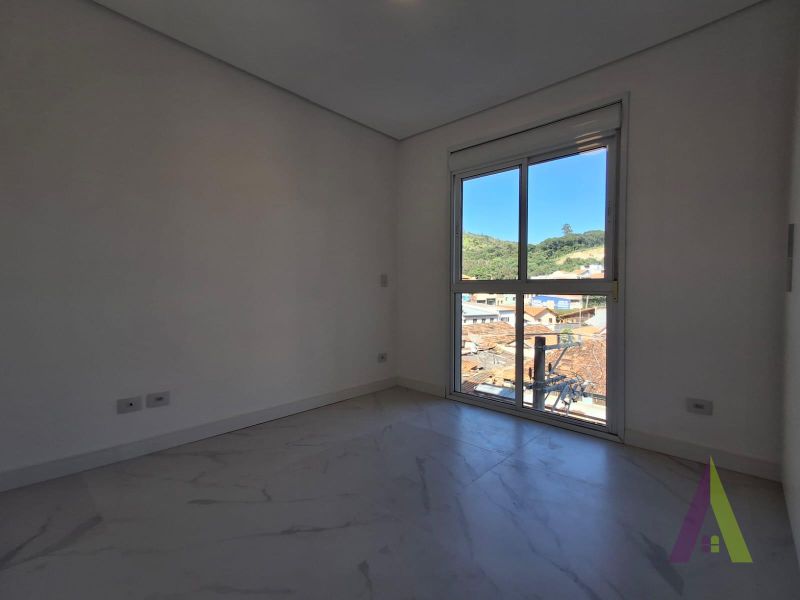 Apartamento Nunca Habitado Centro de São Roque!