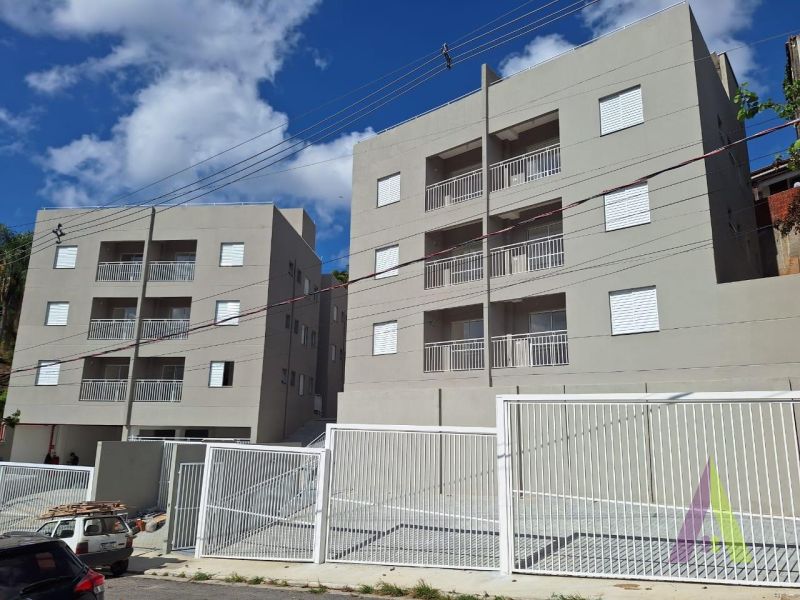 Apartamento Próximo ao Centro de São Roque!