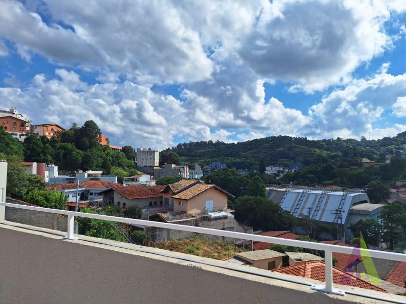 Apartamento Próximo ao Centro de São Roque!