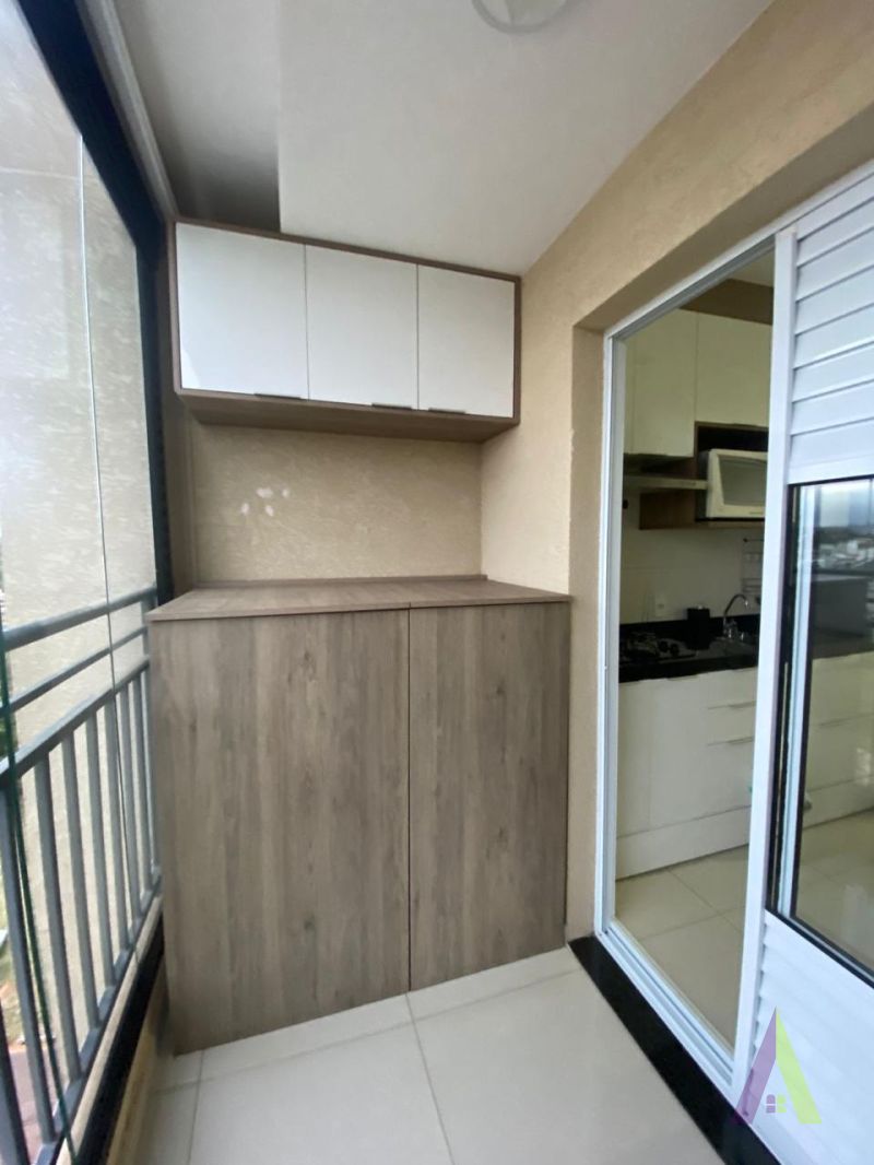 Apartamento mobiliado no Campolim!