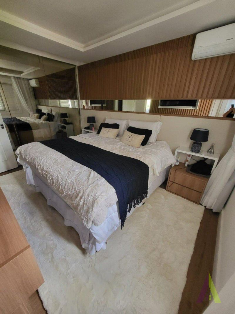 Apartamento Decorado em Condomínio de São Roque!