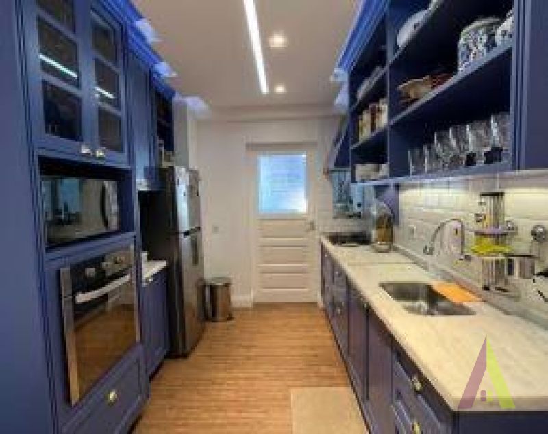 Apartamento Decorado em Condomínio de São Roque!