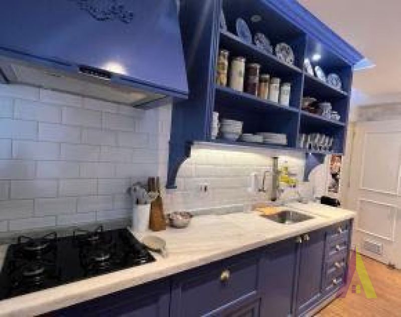 Apartamento Decorado em Condomínio de São Roque!