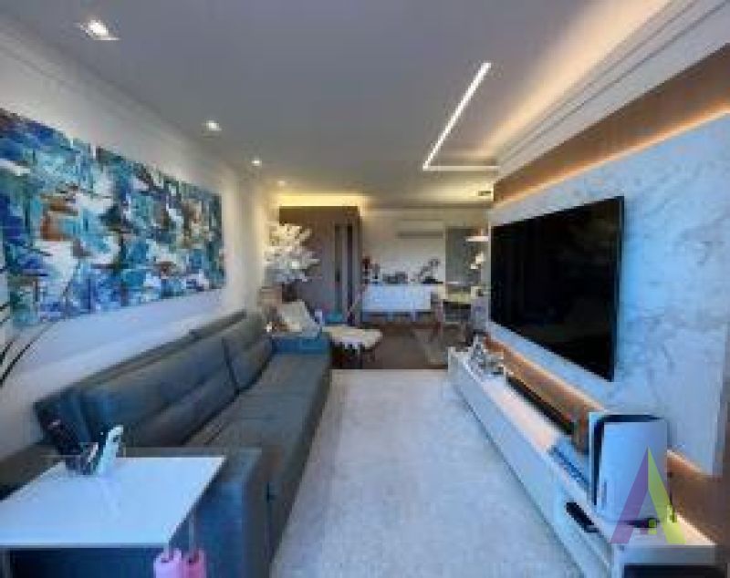 Apartamento Decorado em Condomínio de São Roque!