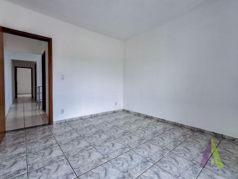 Sobrado em Bairro Tradicional de São Roque!