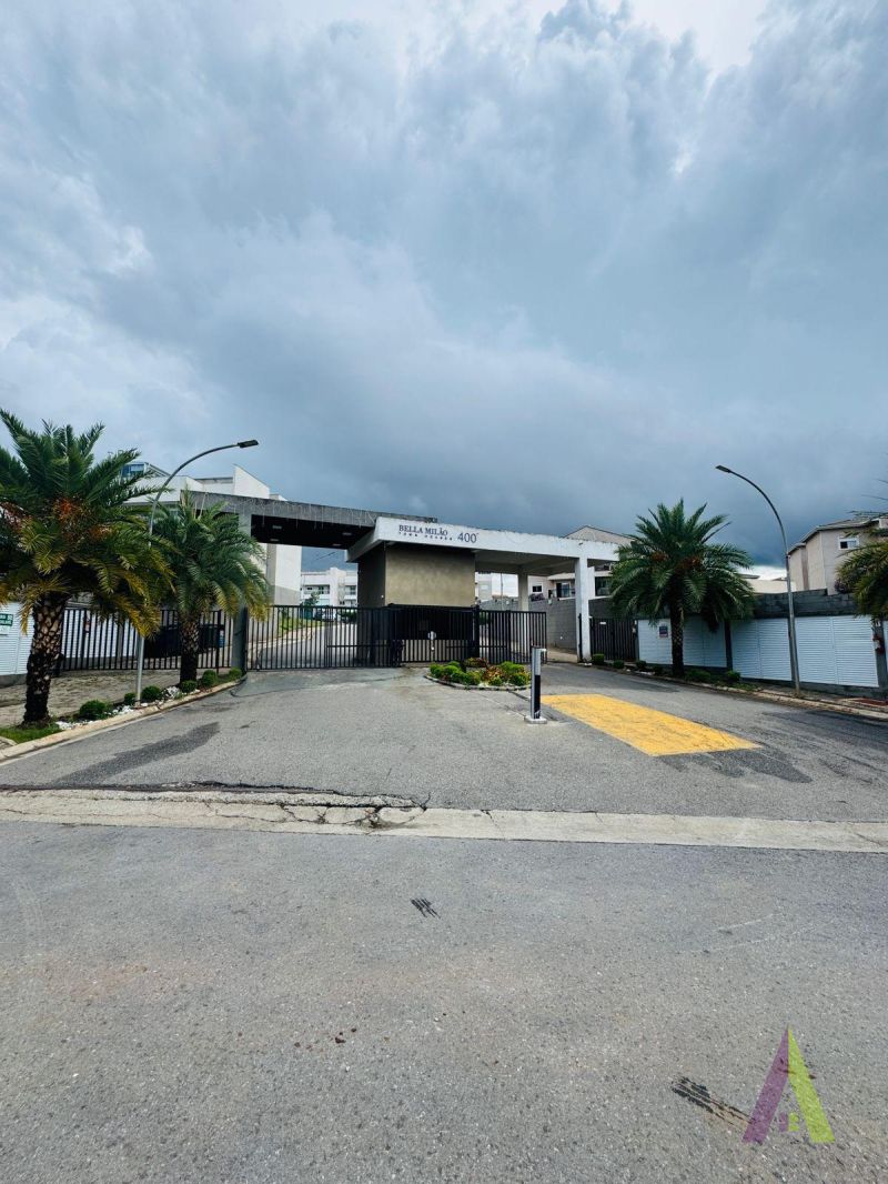 Apartamento Duplex em Condomínio Resort de São Roque!