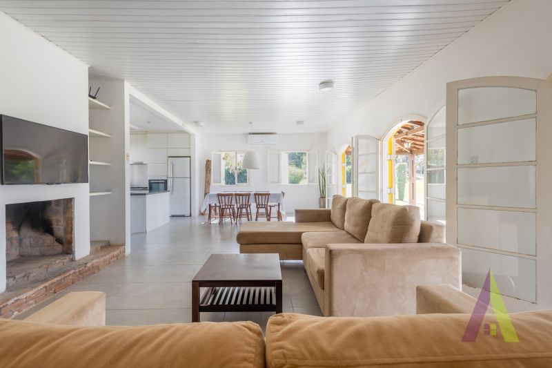 Sitio plano com linda vista em São Roque!