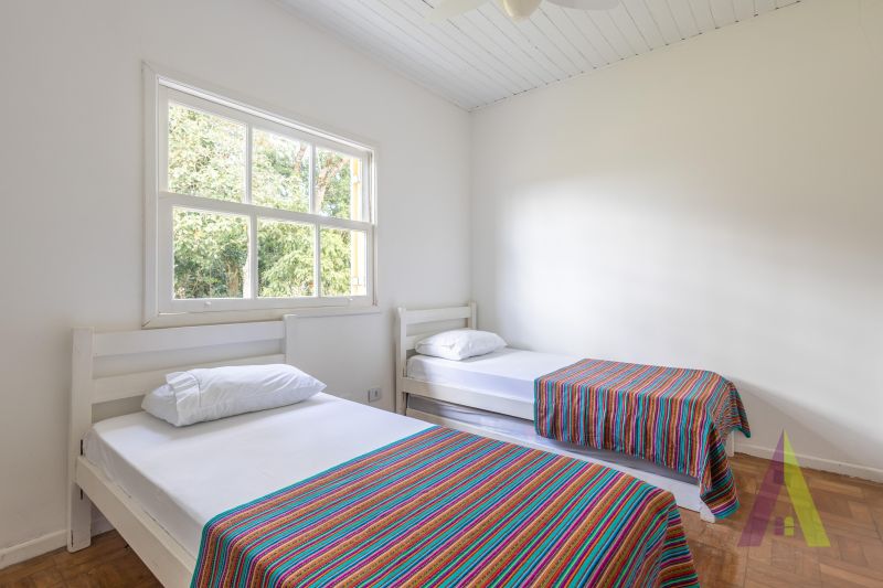 Sitio plano com linda vista em São Roque!