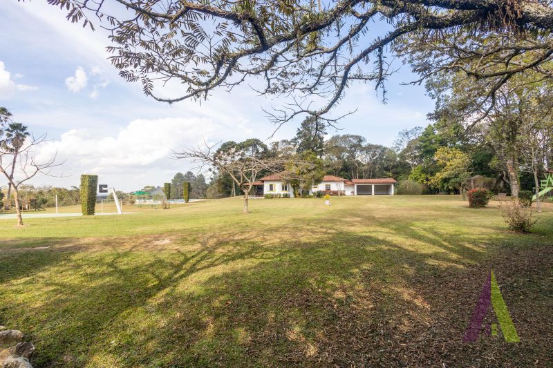 Sitio plano com linda vista em São Roque!