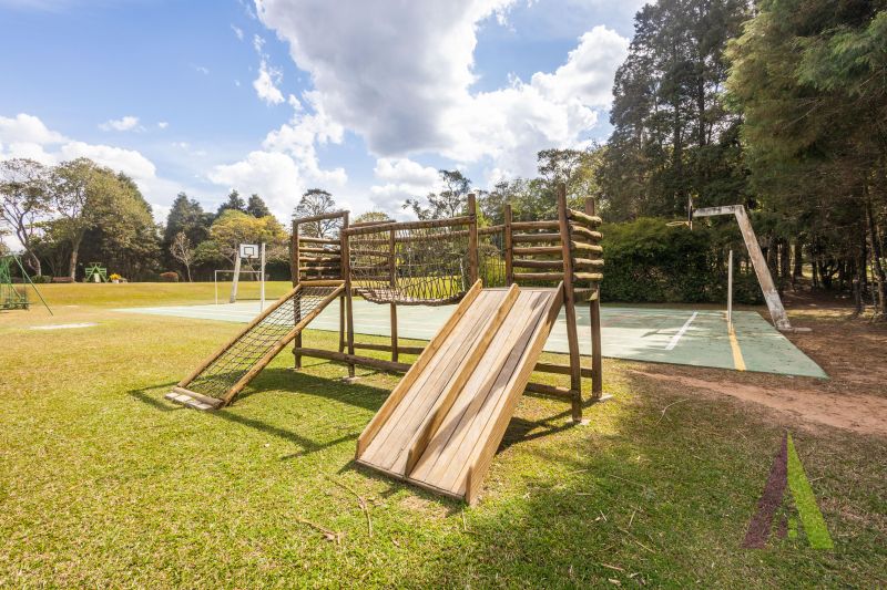 Sitio plano com linda vista em São Roque!