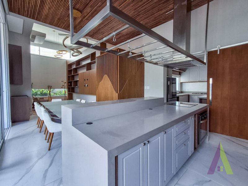 Casa térrea com moveis planejados no Alphaville Nova Esplanada 3!