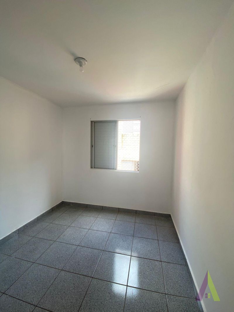 Apartamento Reformado em Bairro Tradicional de São Roque!!