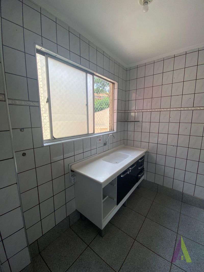Apartamento Reformado em Bairro Tradicional de São Roque!!