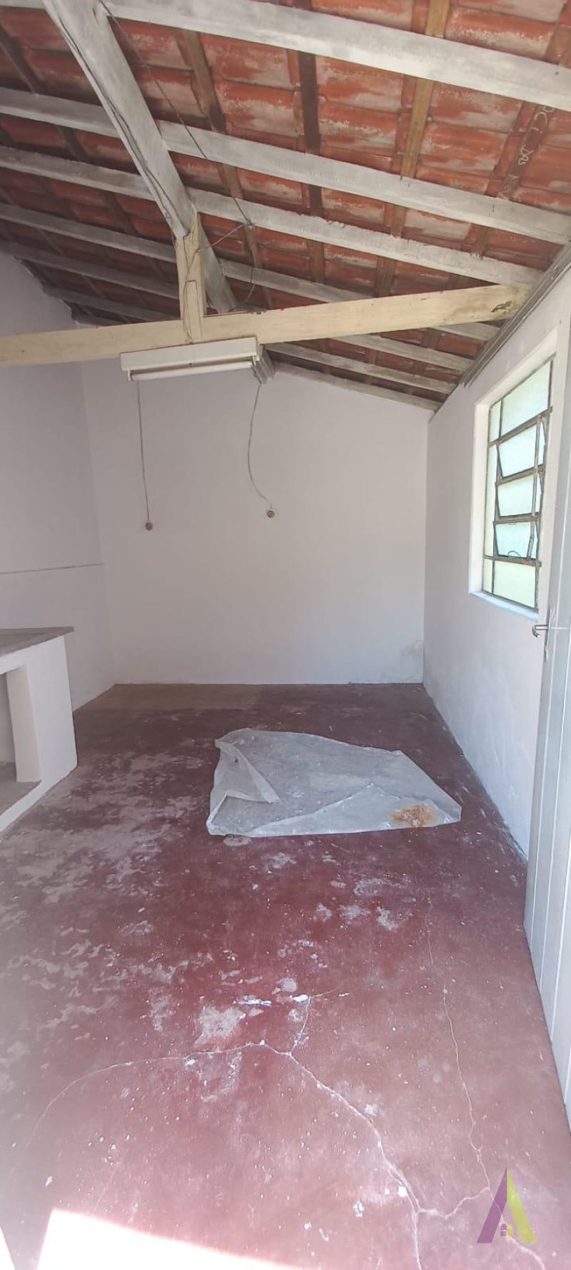 Casa Térrea no Centro de São Roque!