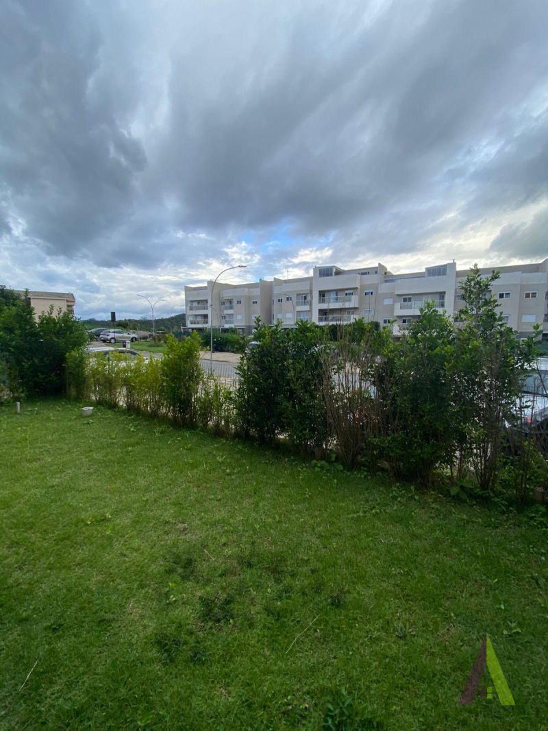 Apartamento com Garden em Condomínio Resort de São Roque!