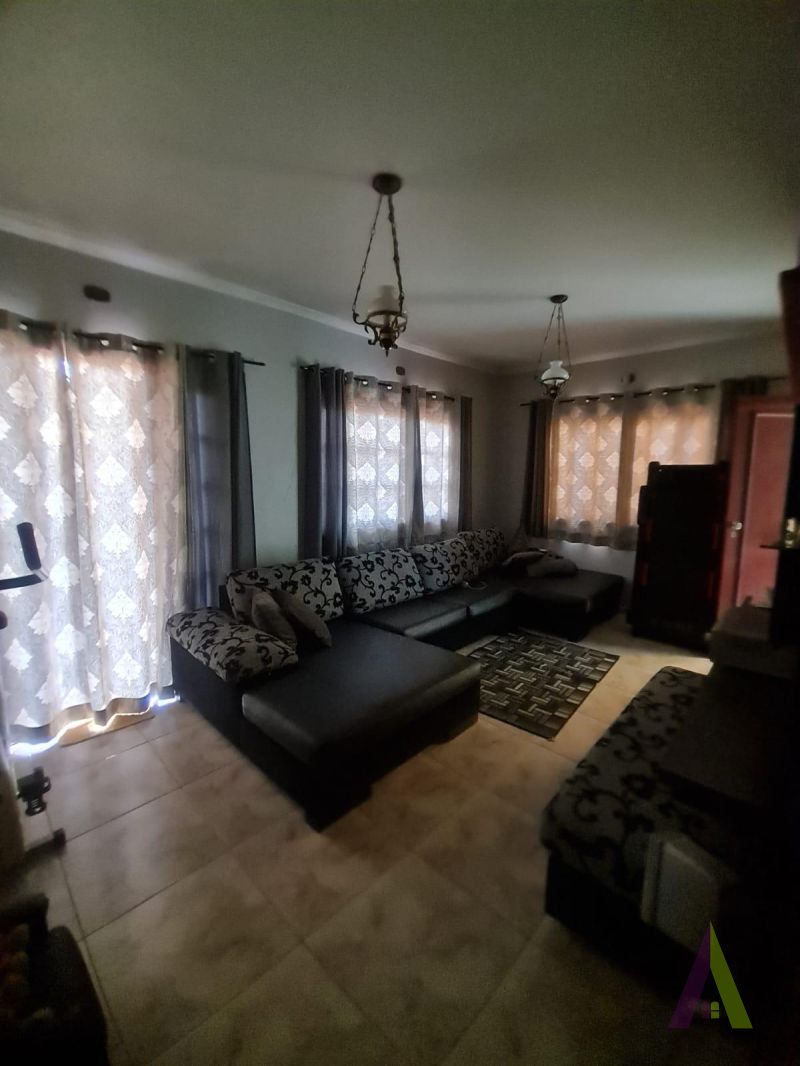 Sobrado de Alto Padrão em Bairro Tradicional de São Roque!