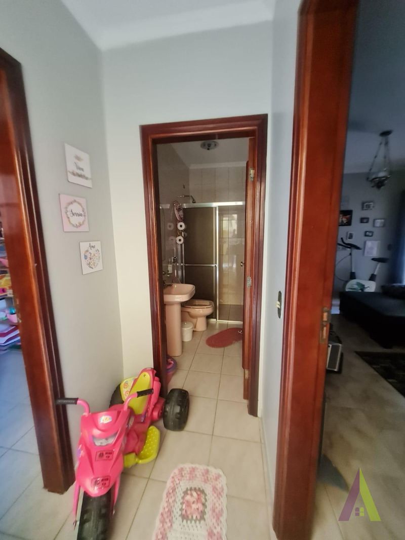 Sobrado de Alto Padrão em Bairro Tradicional de São Roque!