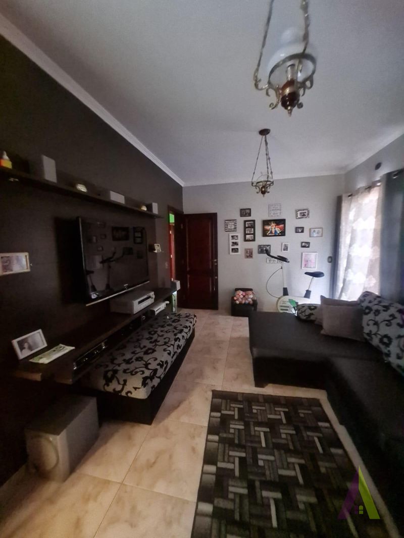 Sobrado de Alto Padrão em Bairro Tradicional de São Roque!