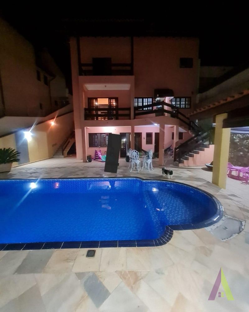 Sobrado de Alto Padrão em Bairro Tradicional de São Roque!