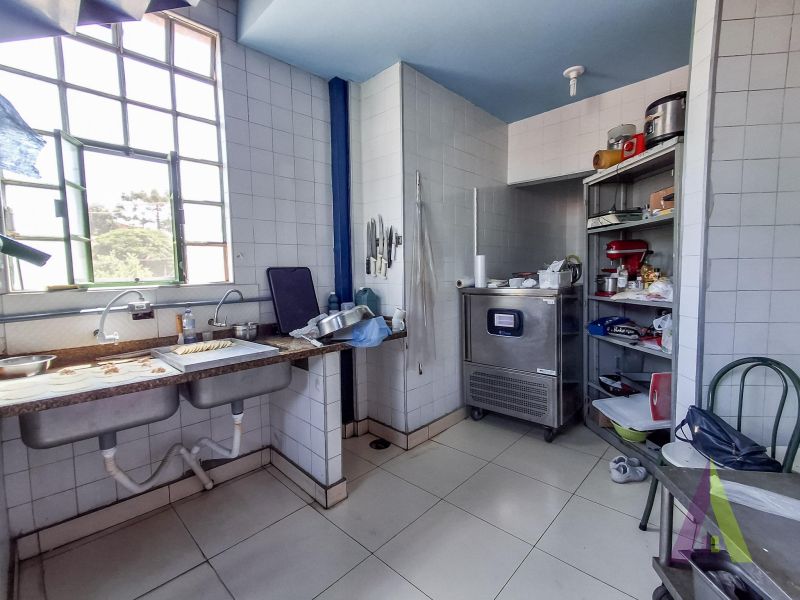 Loja na praça de alimentação do Shopping São Roque!