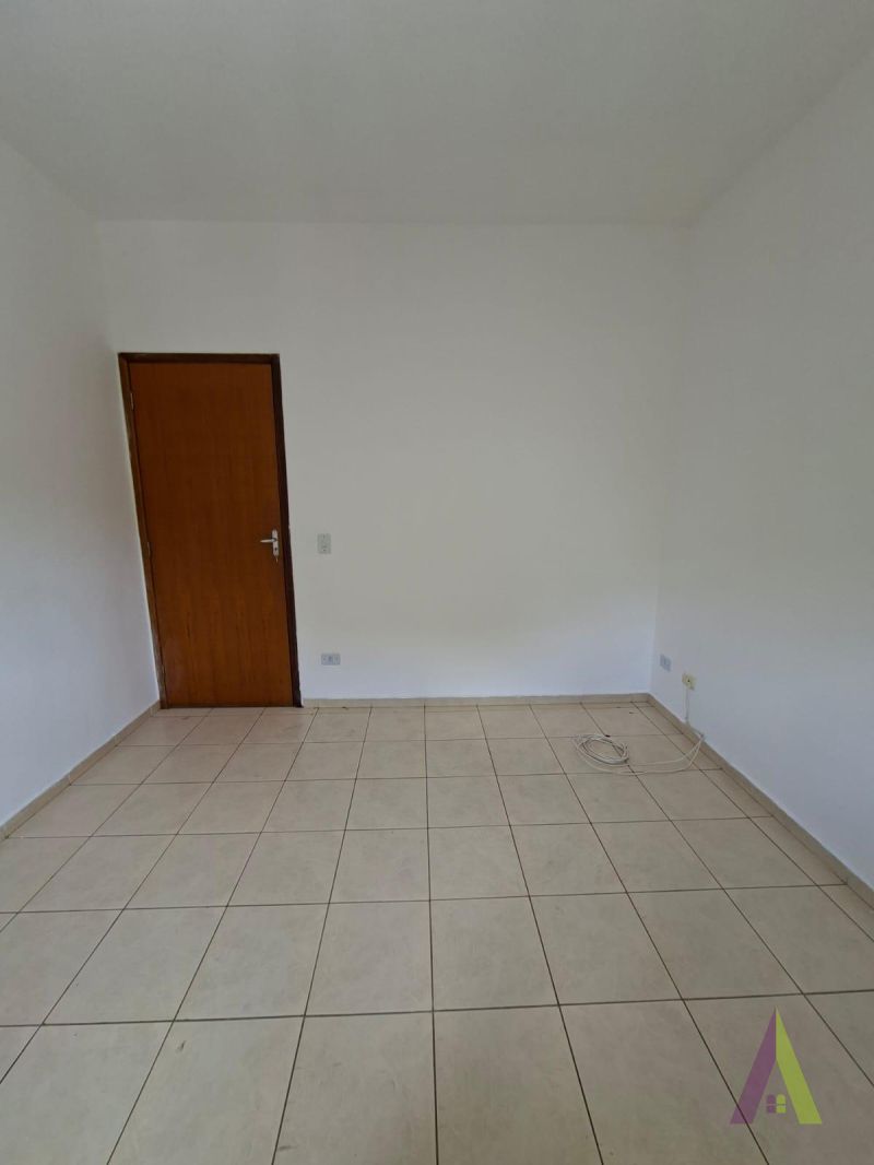 Sobrado em Bairro Tradicional de São Roque!