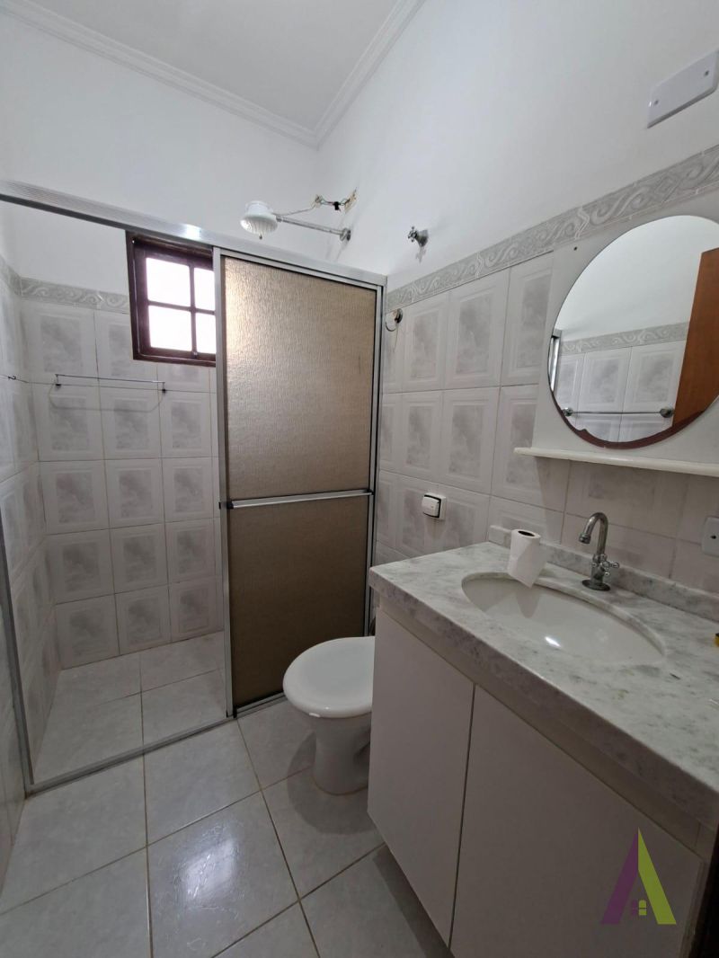 Sobrado em Bairro Tradicional de São Roque!