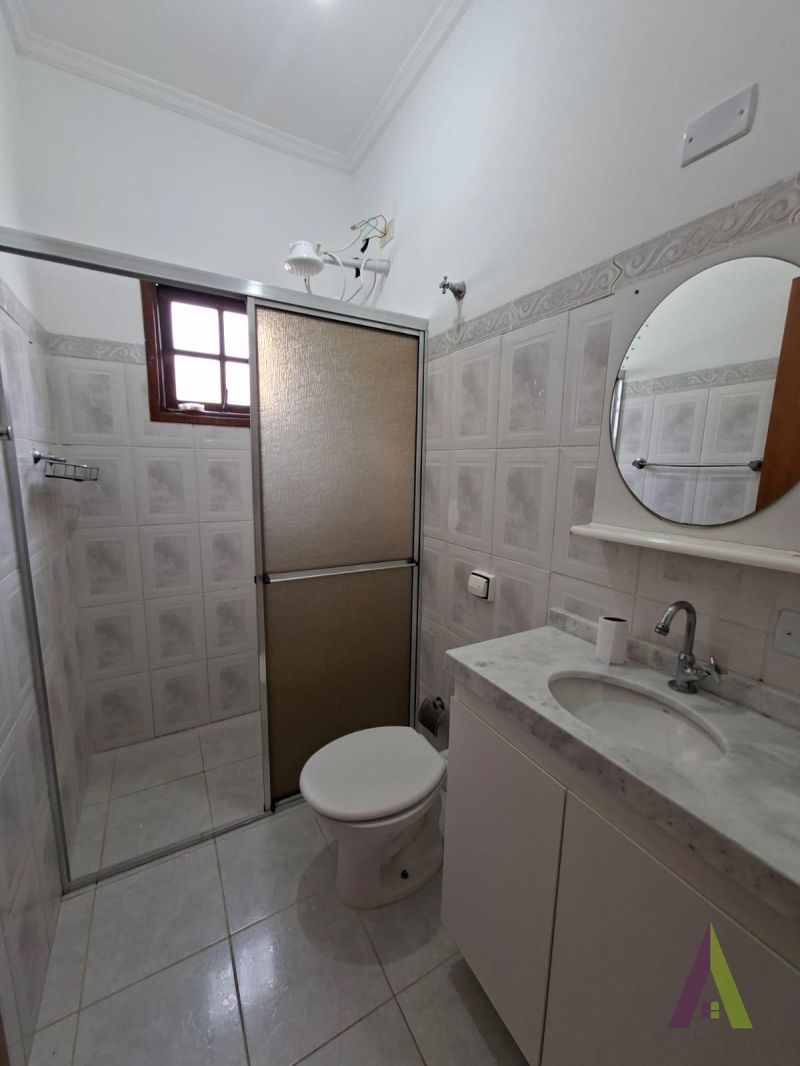 Sobrado em Bairro Tradicional de São Roque!