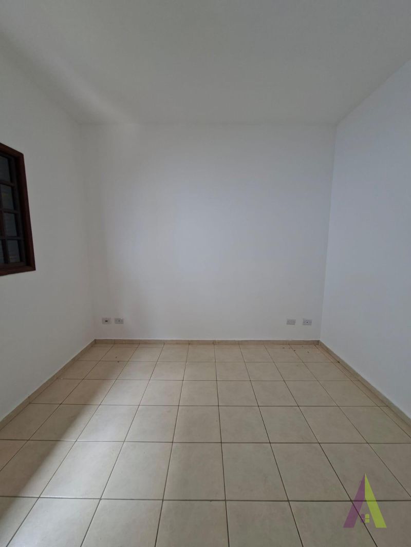 Sobrado em Bairro Tradicional de São Roque!