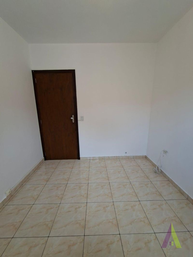 Sobrado em Bairro Tradicional de São Roque!