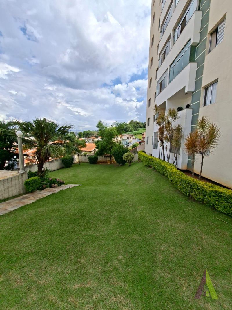 Apartamento Com Área de Lazer Completa no Centro de São Roque!