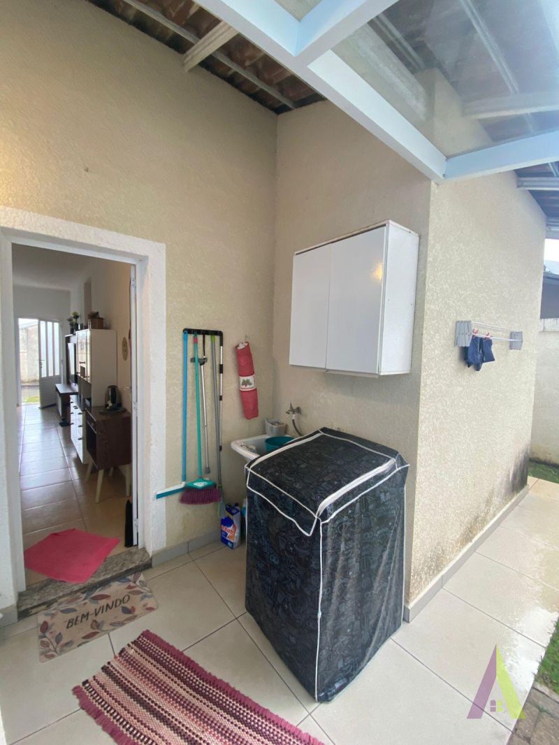 Casa Térrea em Condomínio Fechado! 