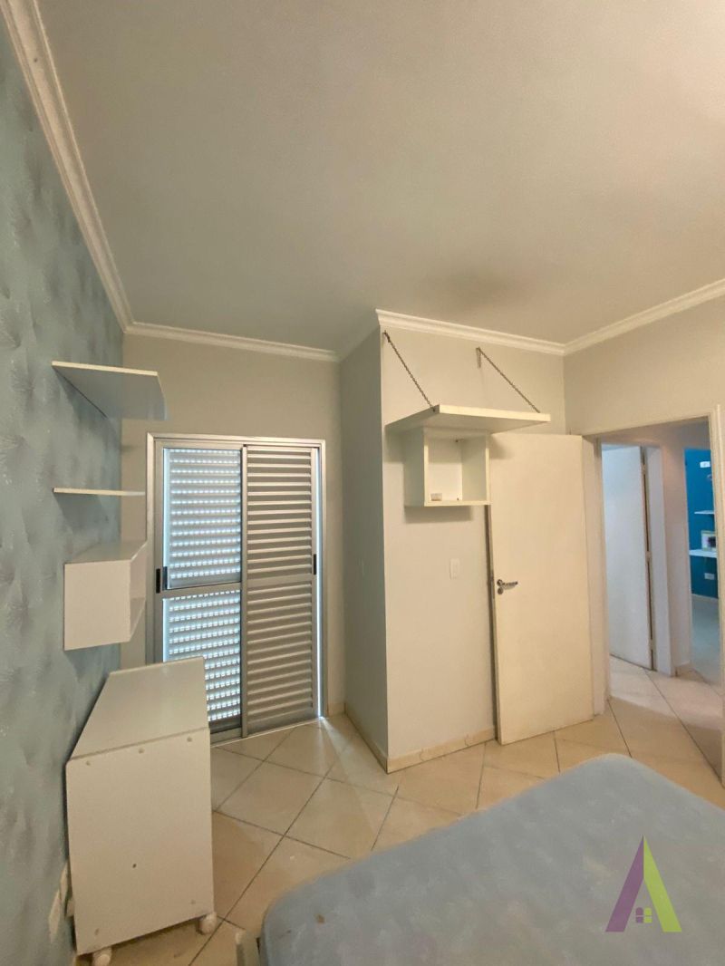 Apartamento Semi  Mobiliado no Centro de São Roque!