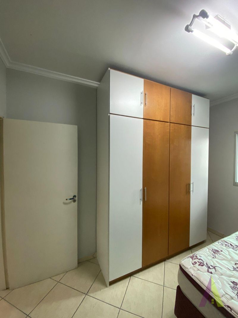 Apartamento Semi  Mobiliado no Centro de São Roque!