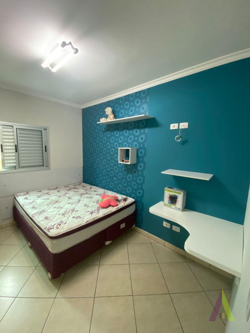 Apartamento Semi  Mobiliado no Centro de São Roque!